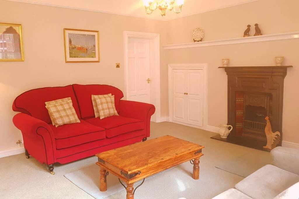 No 6 The Square Tearooms & Accommodation Buxton  Luaran gambar