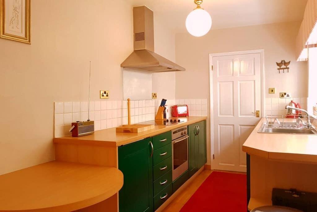 No 6 The Square Tearooms & Accommodation Buxton  Luaran gambar