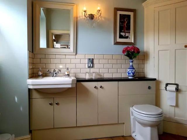 No 6 The Square Tearooms & Accommodation Buxton  Luaran gambar